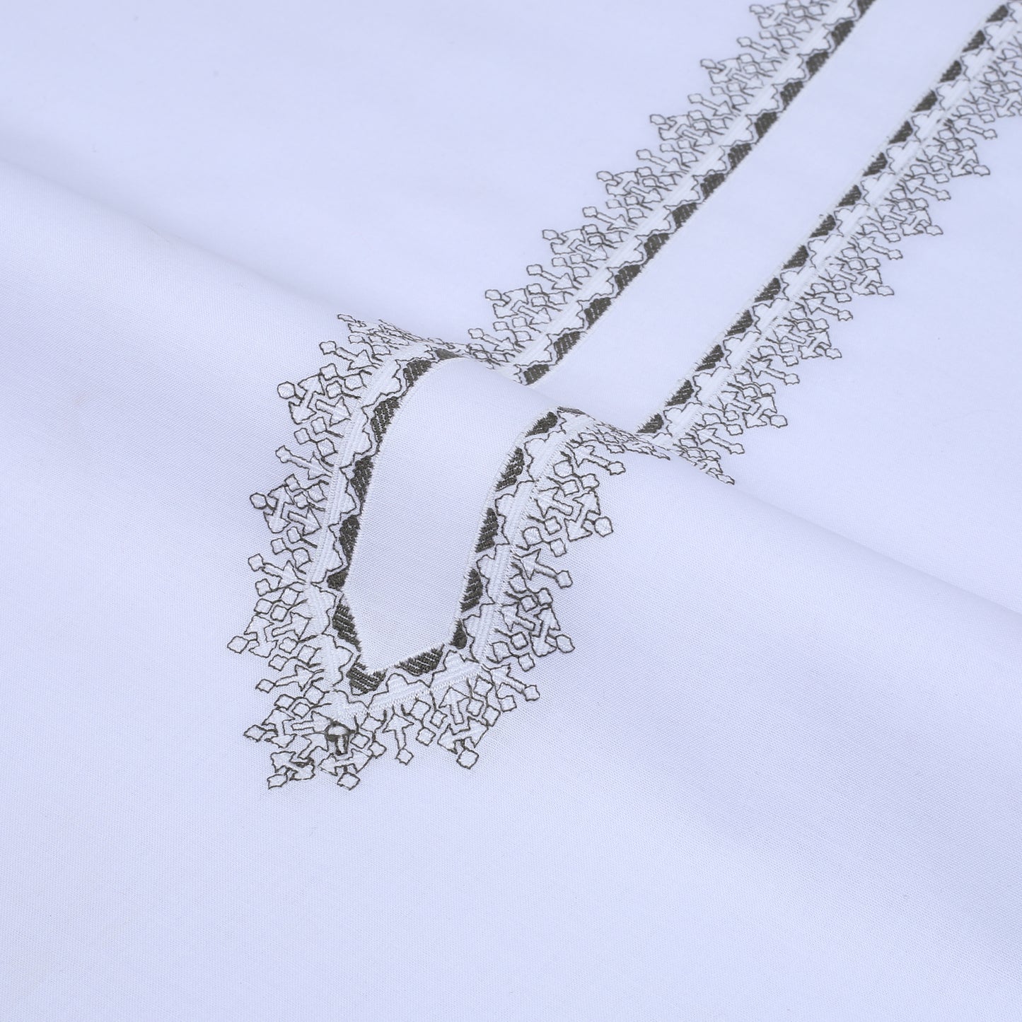 Men Embroidered Unstitch Kameez Shalwar - White
