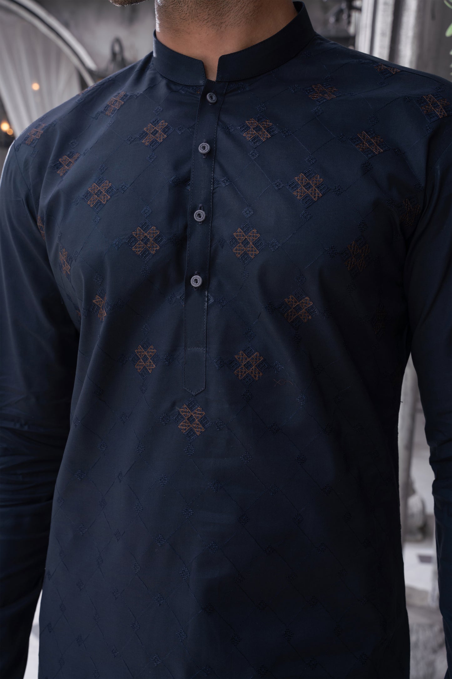 Men Unstitch Navy Chest Spray Embroidered Kameez – '25