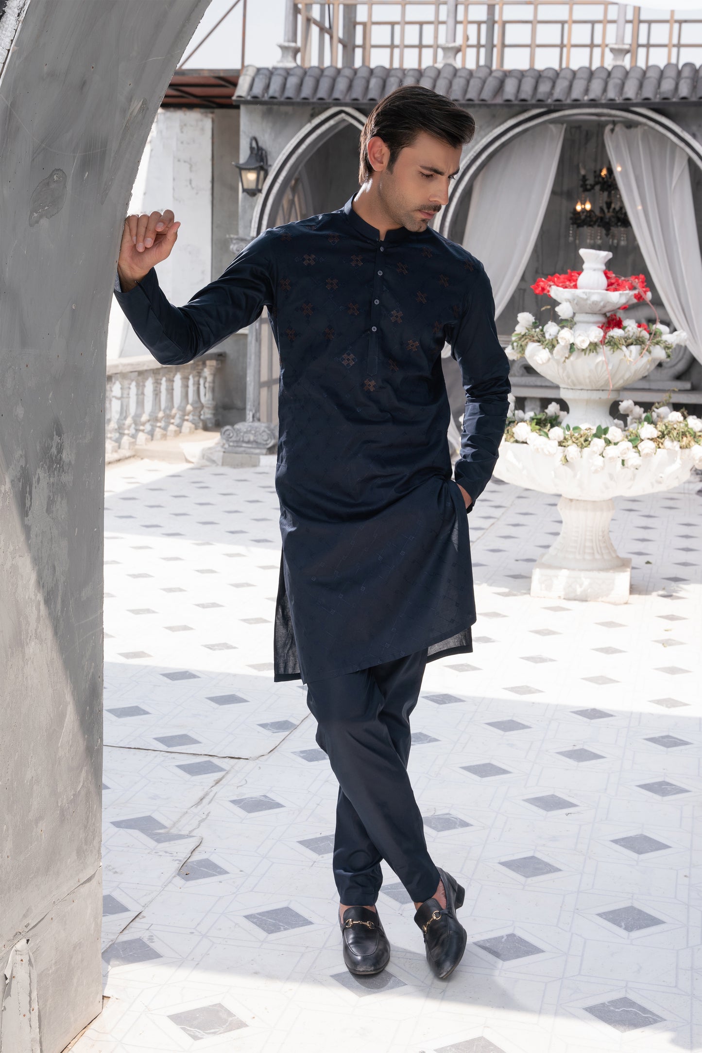 Men Unstitch Navy Chest Spray Embroidered Kameez – '25