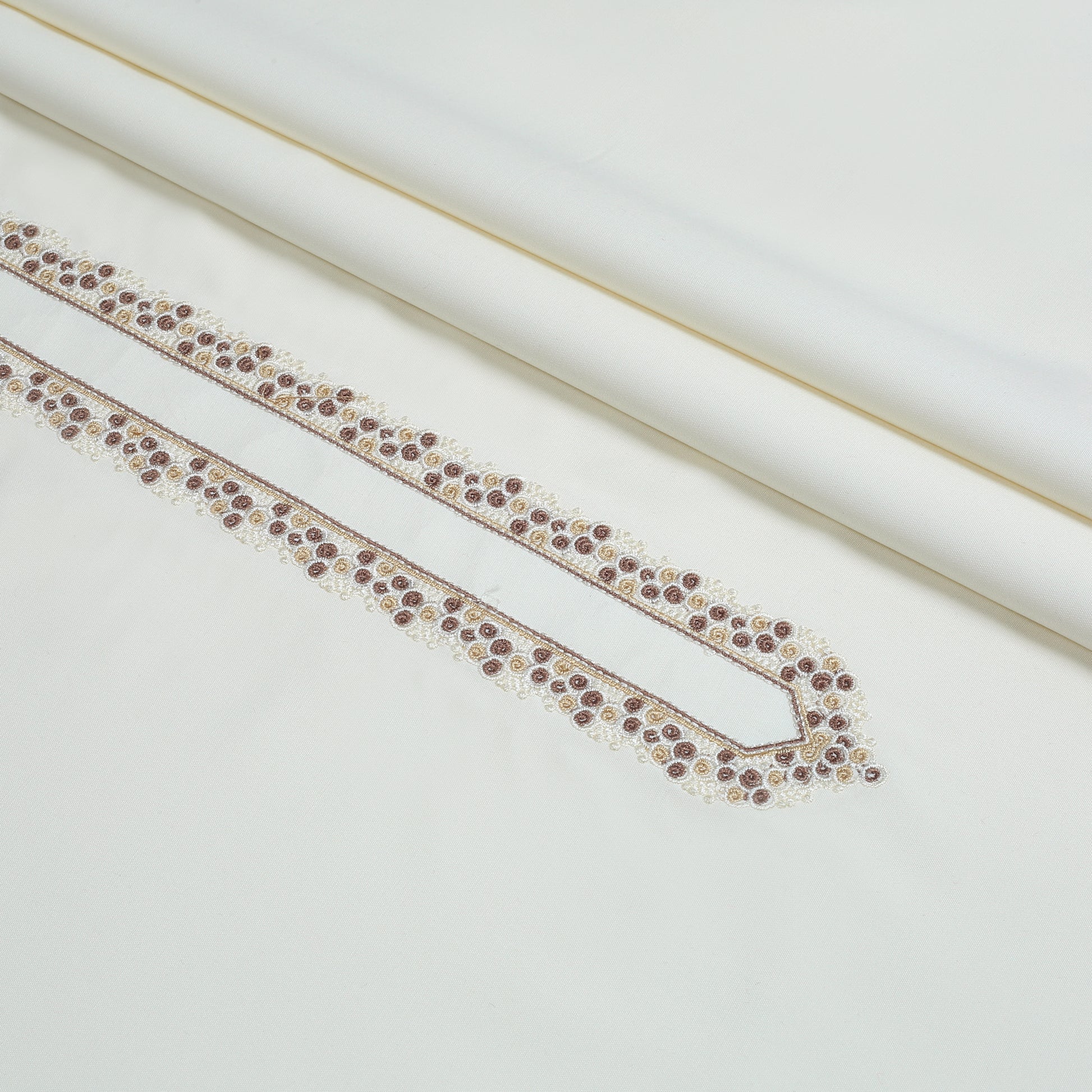 Men Unstitch Embroidered Neckline Kameez Shalwar Cream