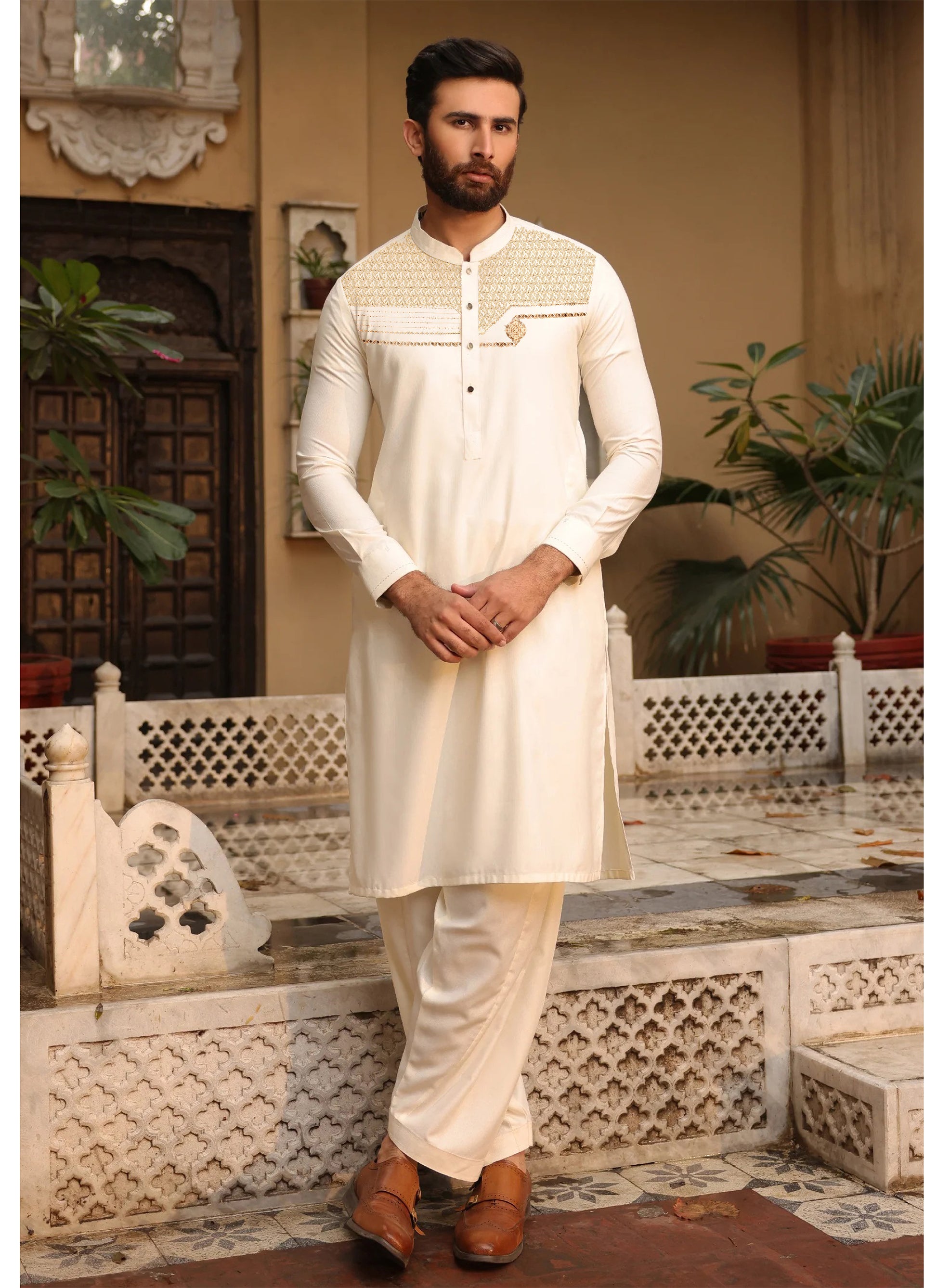 Men’s Embroidered Kameez Shalwar in Cream