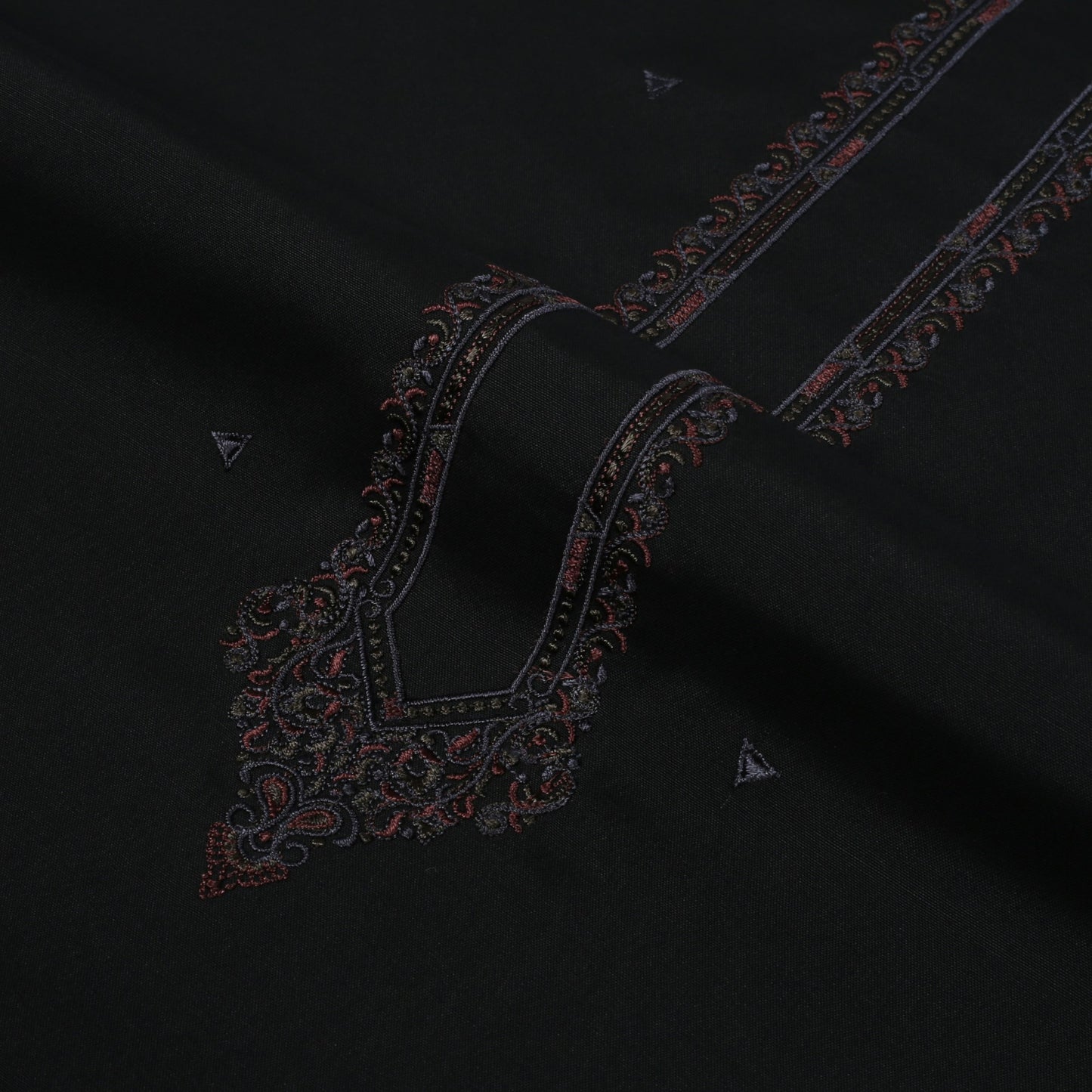 Men Unstitch Embroidered Necline & Bann Kameez Shalwar Black