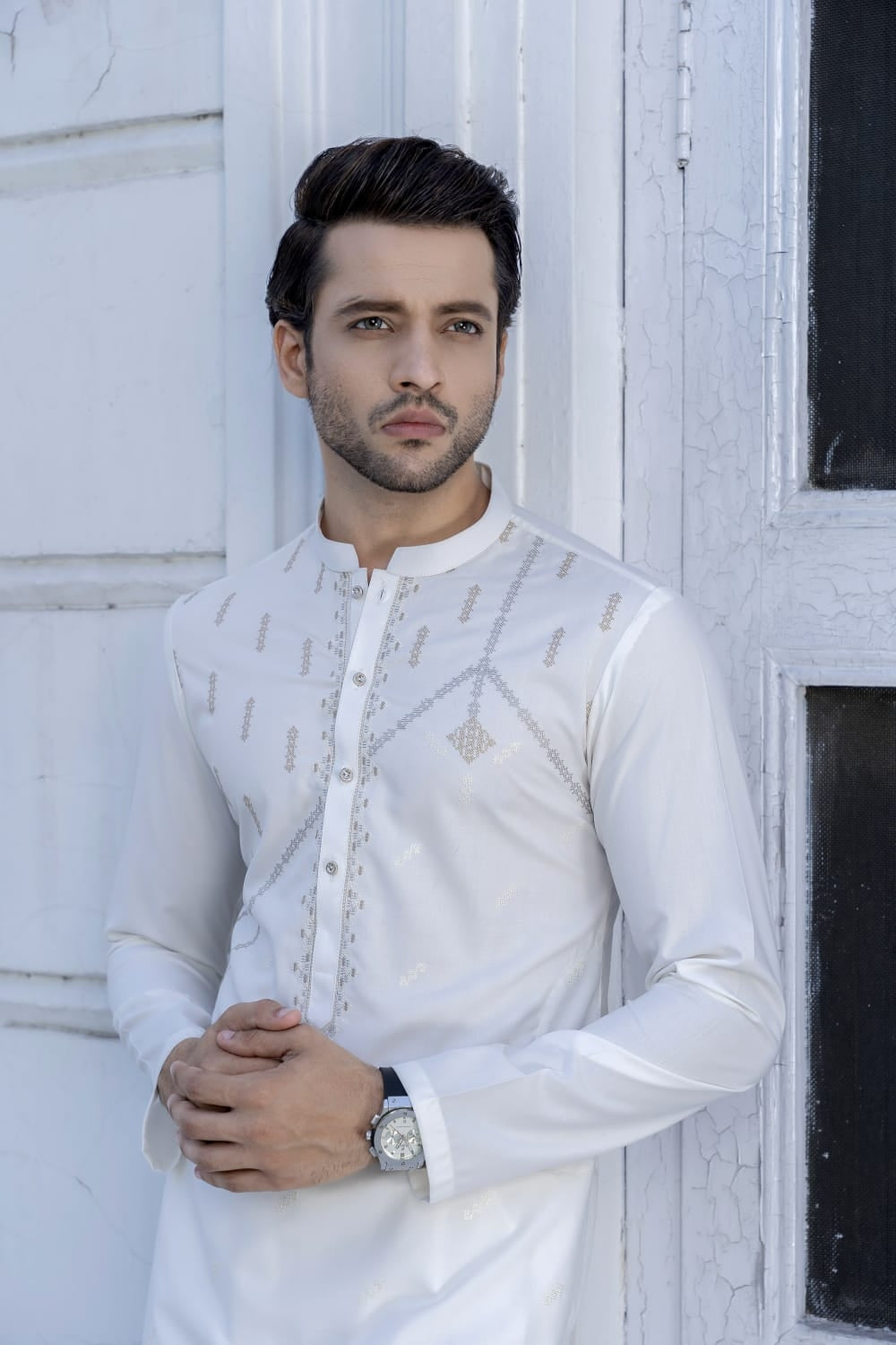 Men Off-White Unstitch Kameez Shalwar With Embroidered Front Galla/Chest