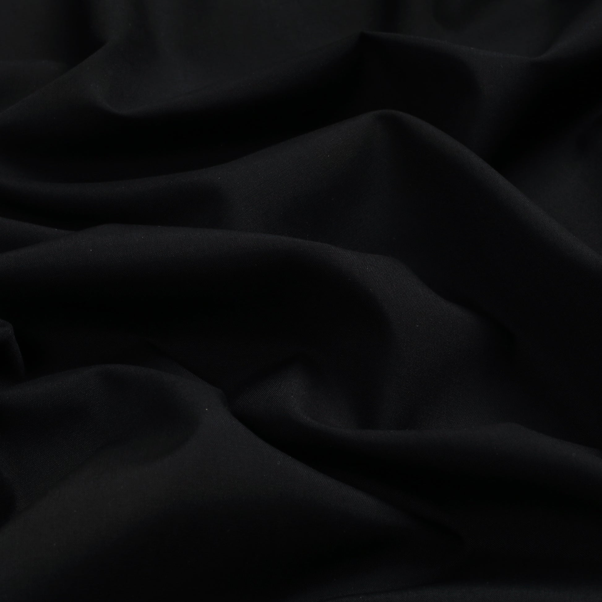 Black Unstitch Cross-Print Stitch Effect Embroidered Neckline for Men