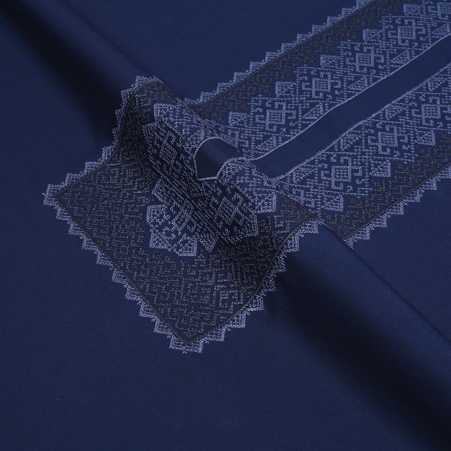 Men Unstitch Cross-Stitch Embroidered Neckline Kameez Shalwar With Signature Pattern And Design - Navy