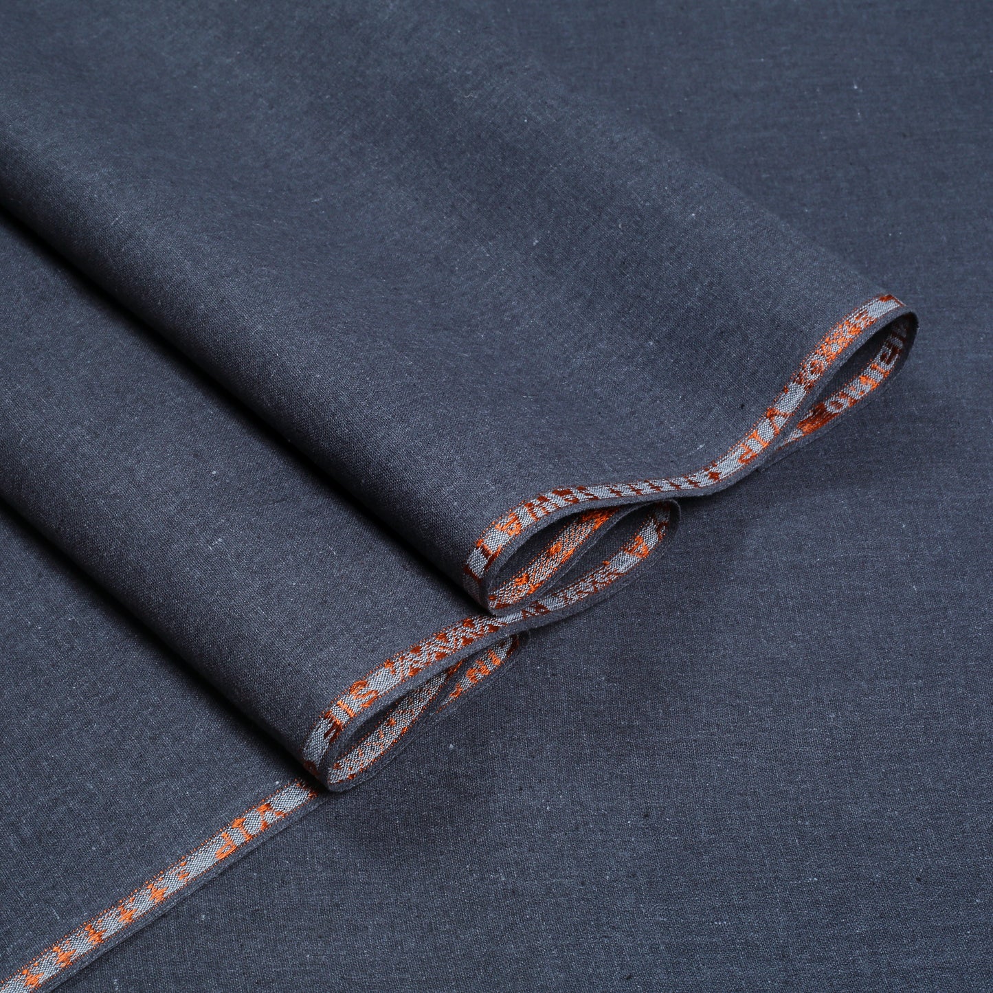 Men Unstitch Neckline Embroidered Khaddar - Lava Grey